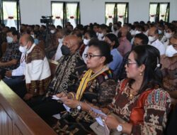 Benhur Tomi Mano dan Ibu Kristhina Hadiri Peresmian Gedung Kebaktian GMIT Kupang