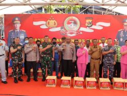 Jelang HUT Bhayangkara ke 76, Polda Papua Bagikan 8200 Paket Sembako Kepada Warga