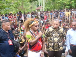Keluarga Persilakan KPK Periksa Lukas Enembe di Jayapura