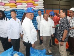 Bertandang Ke Bulog, Dewan Pastikan Ketersediaan Sembako Jelan Natal