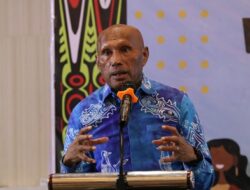 BTM Buka Seminar Busana Daerah Modern Port Numbay
