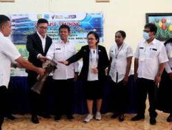 SMPN1 Jayapura Gelar IHT Tingkatkan Kapasitas Guru, Hadirkan Motivator Nasional