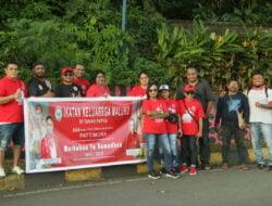 Semarak Ramadhan Ikemal Papua Bagi Takjil