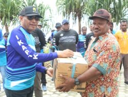 Program Bhakti Karya Pamong, IKAPTK Roadshow, Serahkan Bantuan dan Kerja Bakti di Kampung Skouw Sae