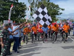 Kirab Bendera Merah Putih dan Makan Kepiting 13 Ribu Warnai Event STC 2023 Waropen
