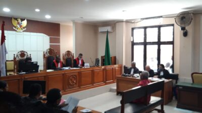 Kuasa Hukum Plt. Bupati Mimika Menilai Jaksa Melanggar Proses Pembuatan Surat Dakwaan 