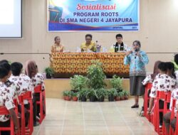 Kepsek Anton Harap, Siswa SMAN 4 Jayapura Bisa Jadi Agen Perubahan Dari Program Roots