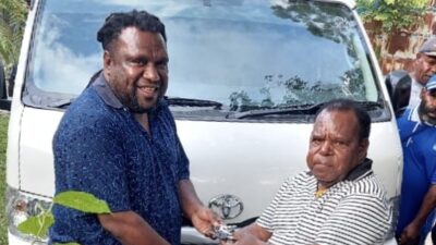 Dua Unit Mobil Minibus Hadir, Tunjang Mobilisasi ASN dan Pelajar