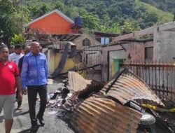 Sambangi Korban Kebakar di Kompleks RS Abepura, BTM Serahkan Bantuan