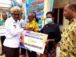 Kantor Kampung Kayu Batu dan Kampung Kayu Pulo Diresmikan Pj. Walikota Jayapura