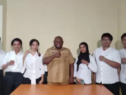Diskominfo Kabupaten Jayapura Lepas Mahasiswa PKL USTJ Kembali ke Kampus