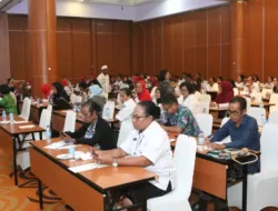 Guru SD dan Kepsek Se Kota Jayapura Ikut Penulisan Soal Ujin Sekolah