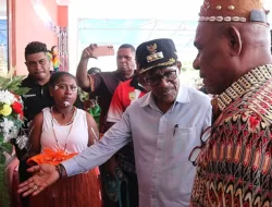 Rumah Ondoafi Kampung Yoka Diresmikan Penjabat Walikota Jayapura