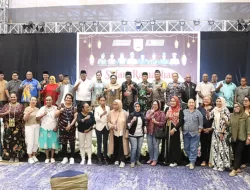 Buka Puasa Dengan Wartawan se Kota Jayapura, Pekey Tegaskan Pemerintah Jangan Alergi Kritikan