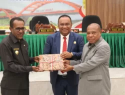 Betaubun: Kepala Daerah Wajib Melaporkan Penyelenggaraan Pemerintahan Dalam Bentuk LKPJ