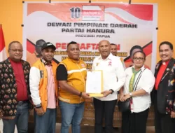 Kembalikan Berkas di 10 Parpol, BTM Optimis Bisa Diusung di Pilgub Papua