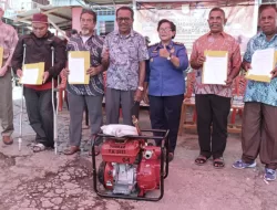 Bantu Warga Atasi Kebakaran, Pemkot Jayapura Serahkan 5 Mesin Alkon