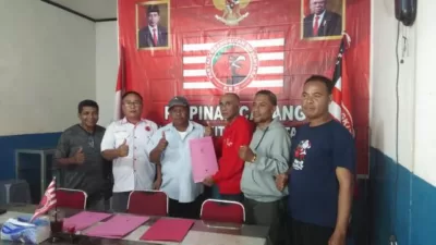 Maju Pilbup Yapen, Tim PYM Mulai Ambil Formulir Pendaftaran