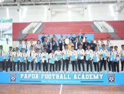 Perdana PFA Luluskan 24 Pesepakbola Papua