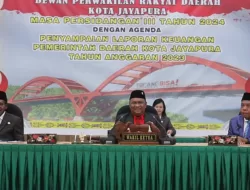 Joni Betaubun Pimpin Paripurna Penyampaian LKPD Kota Jayapura TA 2023