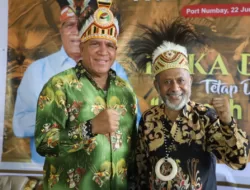 Sekjen DAP : Paulus Waterpauw Ukir Sejarah Pertama Kali Datang di Rumah Besar