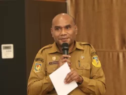 Djong Makanuay: Pemerintah Harus Peduli Memberikan Topangan Secara Utuh Terkait Pelayanan Akte Kelahiran Anak di Daerah