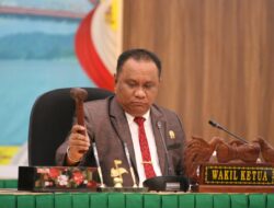 Bahas 8 Raperda Non APBD 2024, Joni Betaubun Harap Alat-Alat Kelengkapan Dewan Beri Perhatian