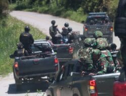 Pastikan Situasi Jelang Pilkada Kondusif, TNI/Polri di Lanny Jaya Lakukan Patroli Skala Besar