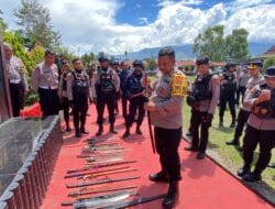 Patroli Gabungan Pasca Pilkada, Polda Papua Amankan Puluhan Sajam dan Ganja