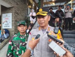 Polisi Berhasil Meredam Kericuhan Antara Pendukung Paslon di Pleno Kota Jayapura