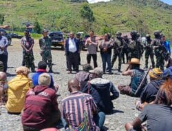 Pj Bupati Puncak Jaya Terus Bangun Komunikasi dengan Kedua Kubu Bertikai