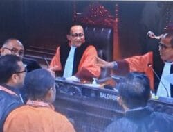 Berulangkali Ditegur Hakim MK, Bambang Widjojanto Kuasa Hukum Mari-Yo Nyaris Dikeluarkan dari Ruang Sidang