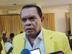 Warning! Kader Golkar Papua Jangan Bermain Dua Kaki, Sangsi Menunggu