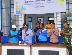 Masyarakat Ibu Kota Kabupaten Mamteng Kini Nikmati Listrik PLN 24 Jam