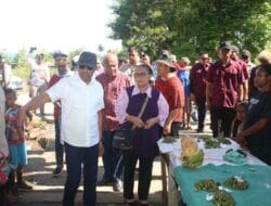 Di Pasar Karya Bumi, BTM–CK Borong Dagangan Warga