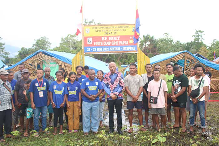 BTM Disambut Meriah Peserta Youth Camp GPdI se-Tanah Papua