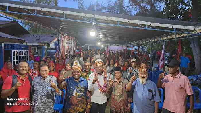 BTM Ajak Warga Pilih Pemimpin Berpengalaman; Analogi Melintasi Teluk Saireri Harus Motoris Yang Andal