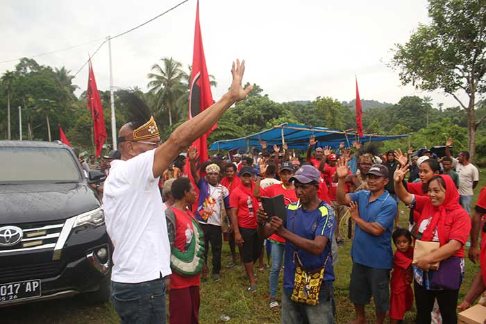 Gerbong Besar dari Kaureh, Yapsi, Demta, dan Unurum Guay Tegaskan Dukungan untuk BTM-CK dalam PSU Papua