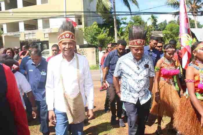 BTM Janji Evaluasi Total Program Beasiswa dan Tingkatkan Layanan Pendidikan, Kesehatan, dan Ekonomi di Papua