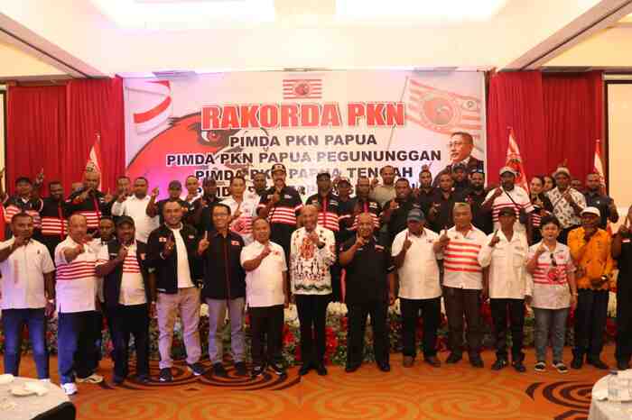 BTM di Hadapan Kader PKN: “Kita Sulap 13 Hari Menjadi 13 Hari Perjuangan untuk Papua yang Berdaulat dan Sejahtera”