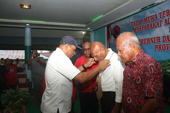 Di Atas Kuraro Obhe Bambar, BTM-CK Ditetapkan sebagai Ondofolo Besar untuk Melayani Masyarakat Papua