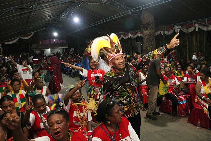 Deklarasi Dukung BTM-CK: Minta Waropen Jadi Ibu Kota Papua Utara