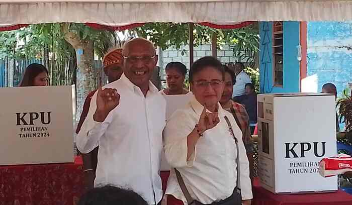 BTM–CK Unggul Telak di TPS 04, Sementara Mari-Yo Tumbang di TPS Tempat Matius Fakiri Mencoblos