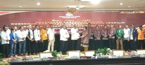 KPU Papua Tetapkan MDF – AR Sebagai Gubernur dan Wakil Gubernur Terpilih