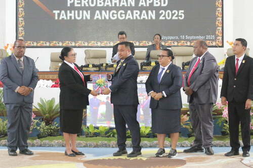Ketua DPR Papua Tekankan Efisiensi Anggaran dalam Perubahan APBD 2025
