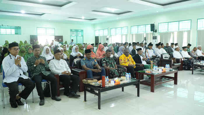 Wali Kota Jayapura Hadiri Maulid Nabi dan Pelantikan PCNU: Serukan Semangat Persatuan dan Penguatan Akhlak