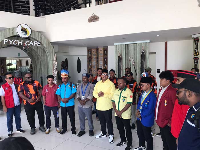 Novelt Azriel Krey Daftar Calon Ketua KNPI Kota Jayapura, Bawa Semangat Persatuan Pemuda