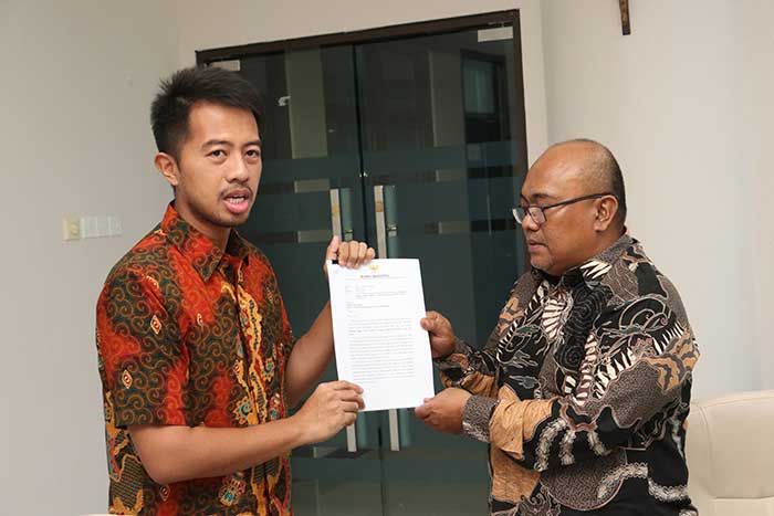 Wakil Ketua Komisi IV DPR Papua Teruskan Aspirasi Bupati Waropen, Usulkan Peningkatan Status Jalan Strategis ke Nasional