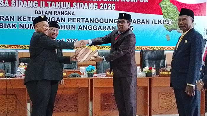 DPRK Bahas LKPJ Bupati, Realisasi APBD Biak Numfor Tembus Rp 1,25 Triliun