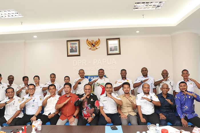 Komisi IV DPR Papua Dorong Peresmian Terminal Toware dan Percepatan Penyelesaian Bandara di Waropen serta Mamberamo Raya